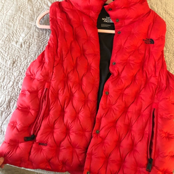 red north face vest womens